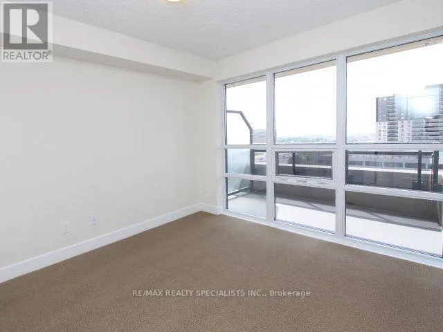 707 - 6 EVA ROAD