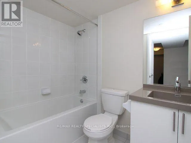 707 - 6 EVA ROAD
