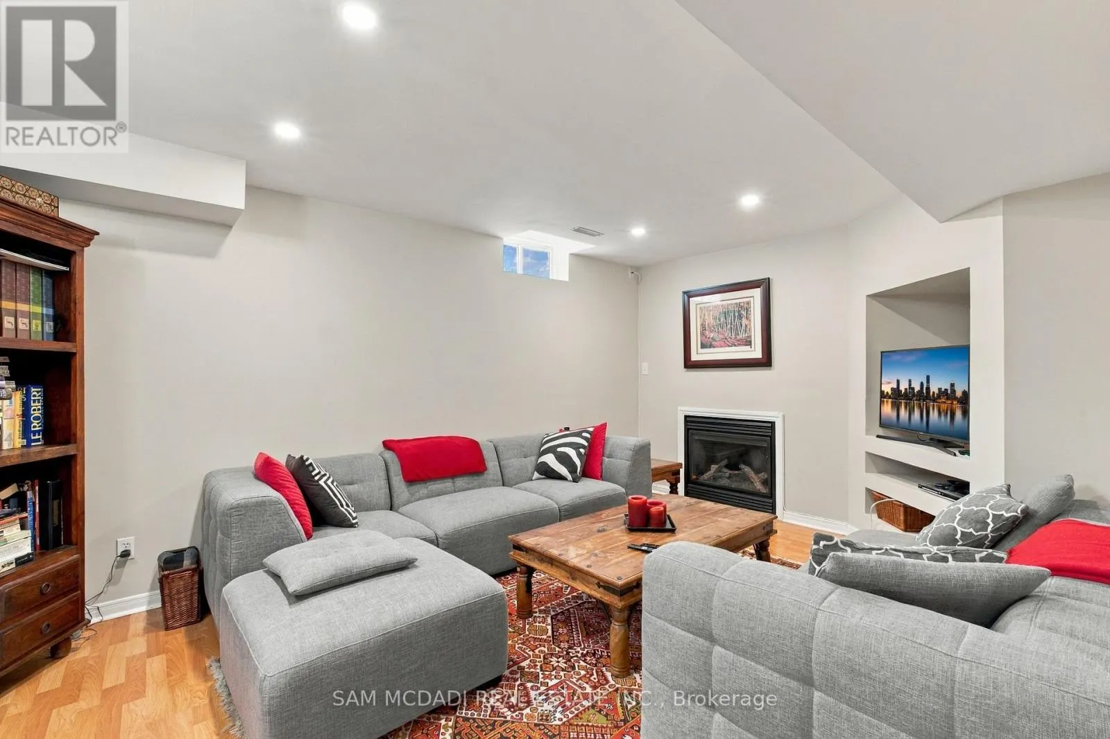 2148 NIGHTSTAR DRIVE