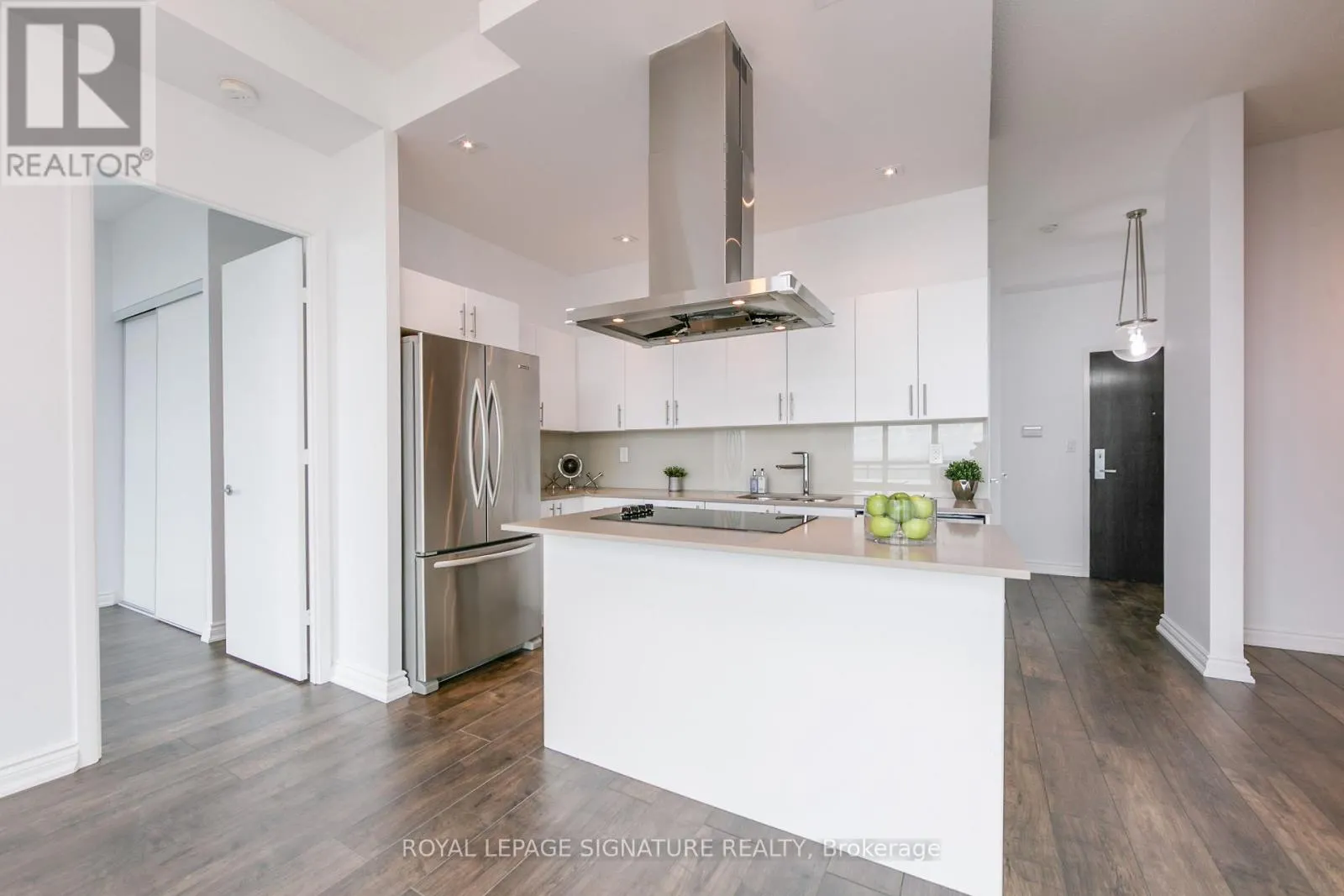 3028 - 165 LEGION ROAD N