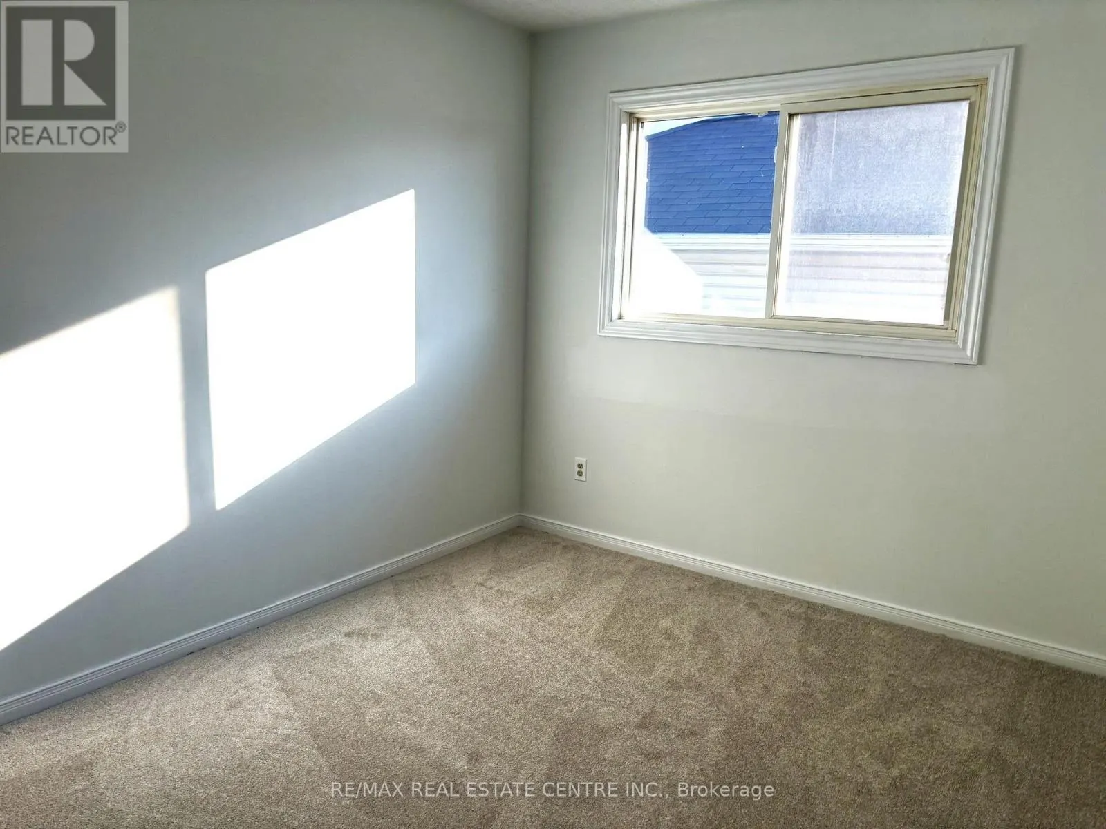 143 - 52A WYLIE CIRCLE