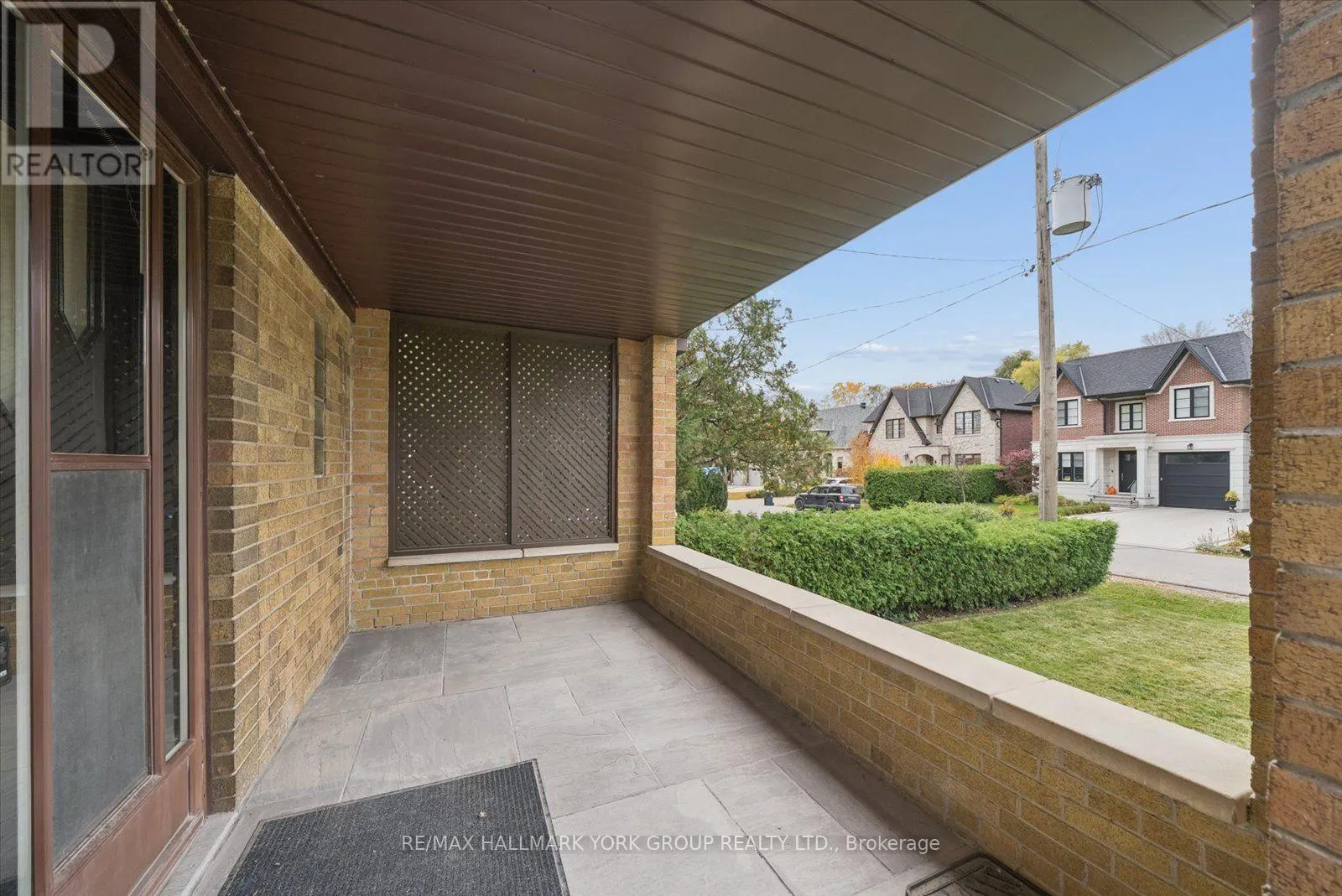 37 AGAR CRESCENT