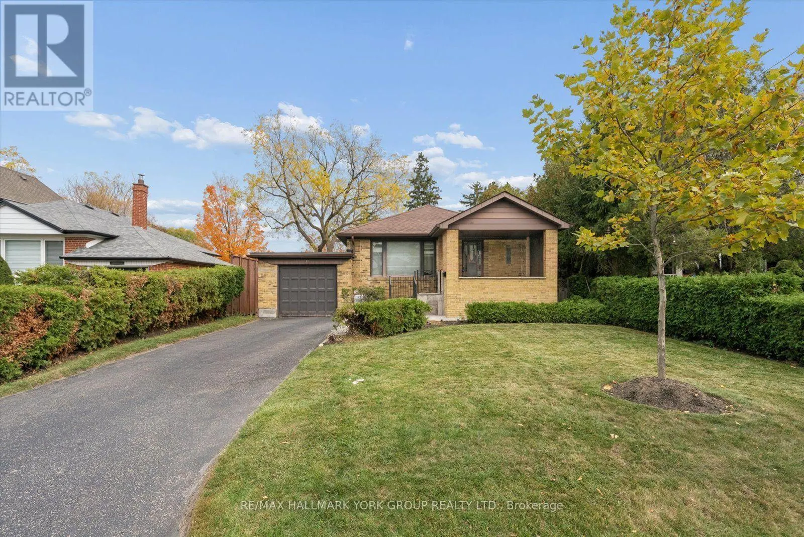 37 AGAR CRESCENT