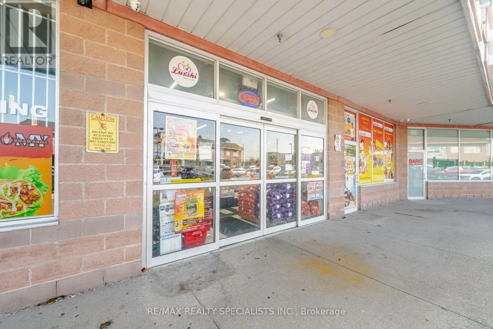 6-7 - 4525 EBENEZER ROAD