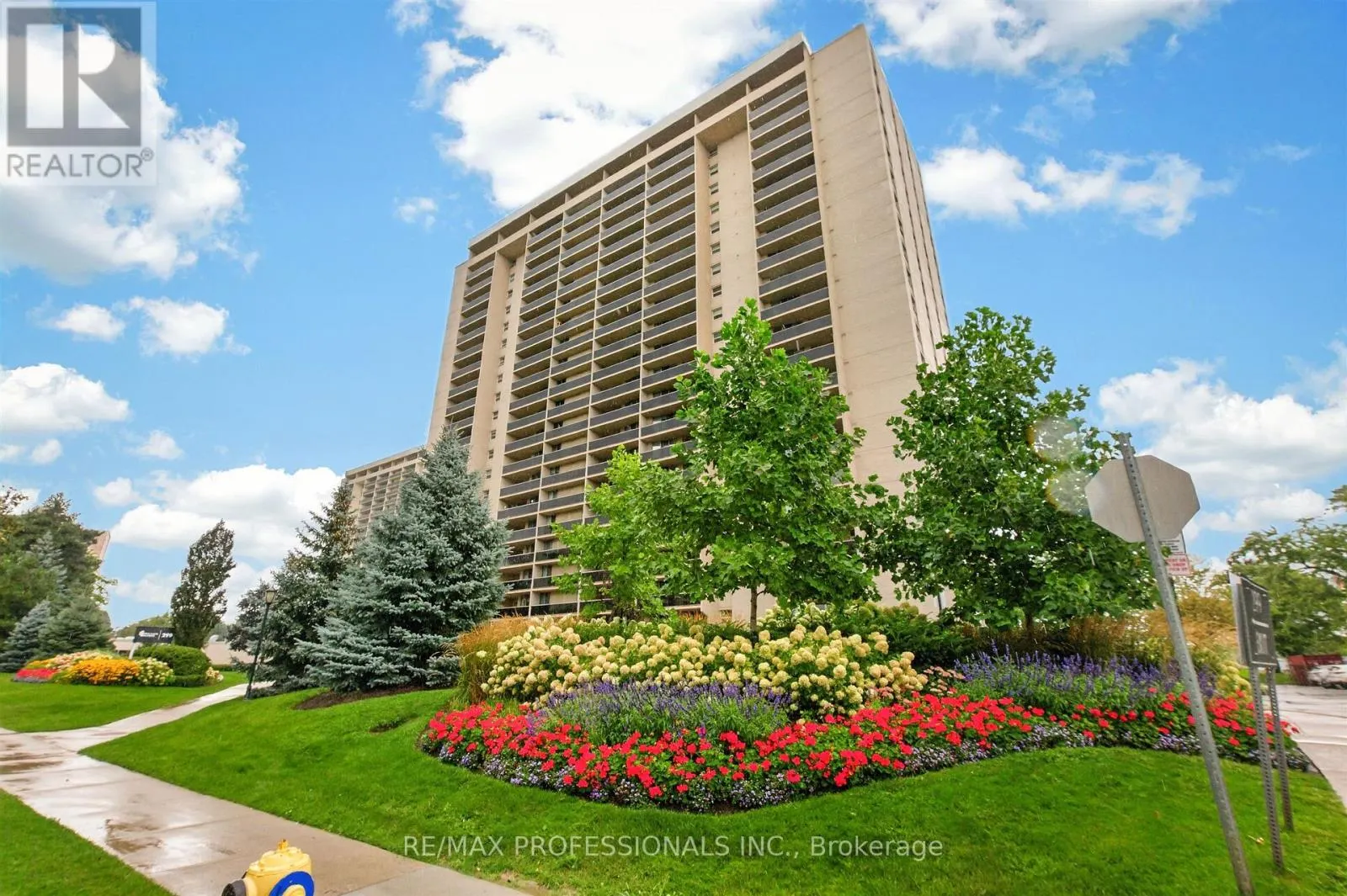502 - 299 MILL ROAD