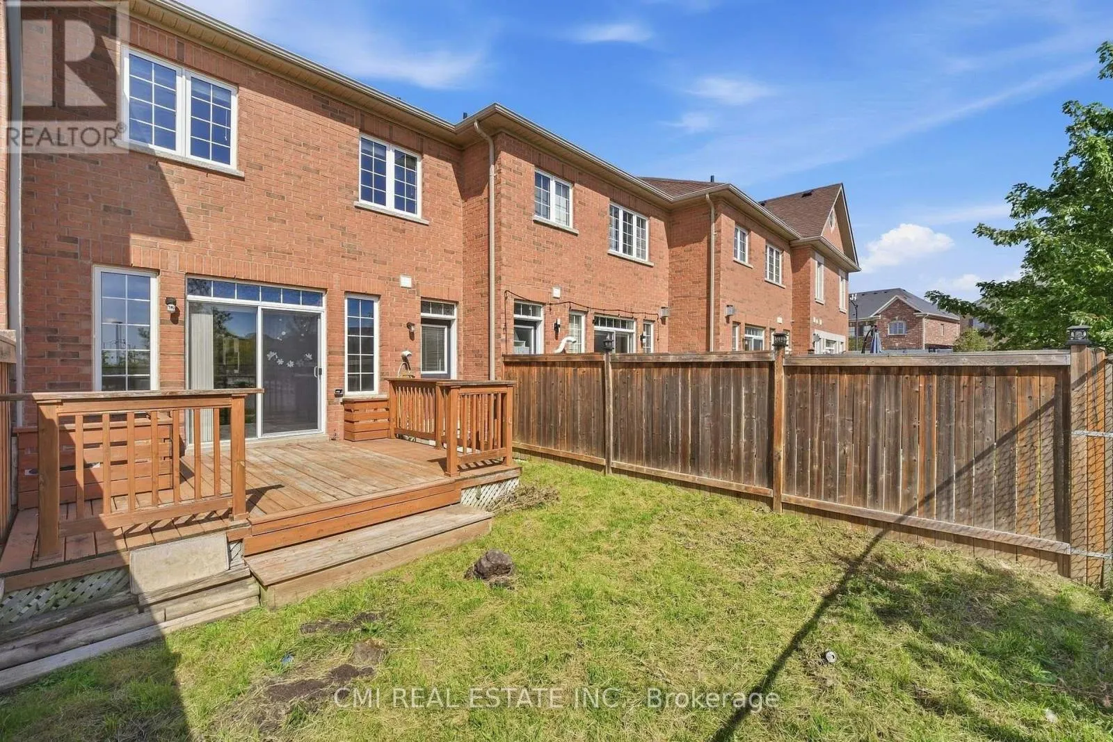 7 DUFAY ROAD