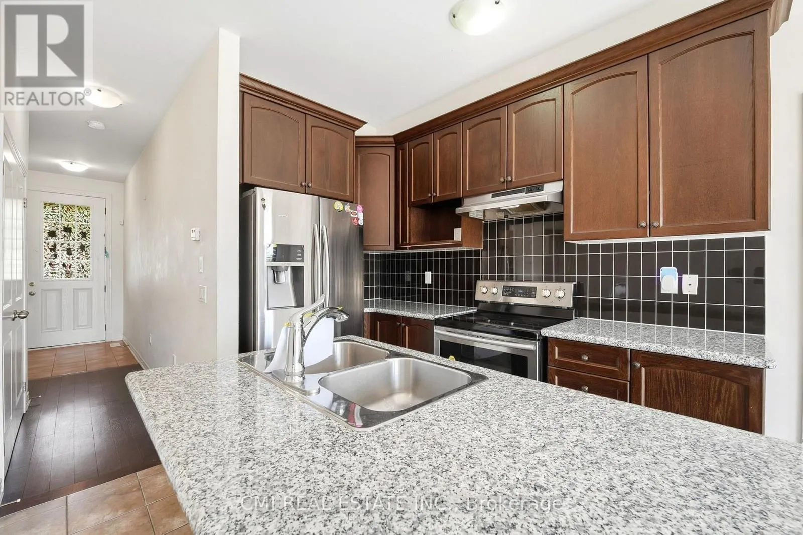 7 DUFAY ROAD