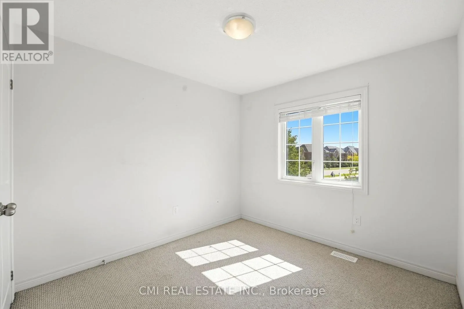 7 DUFAY ROAD