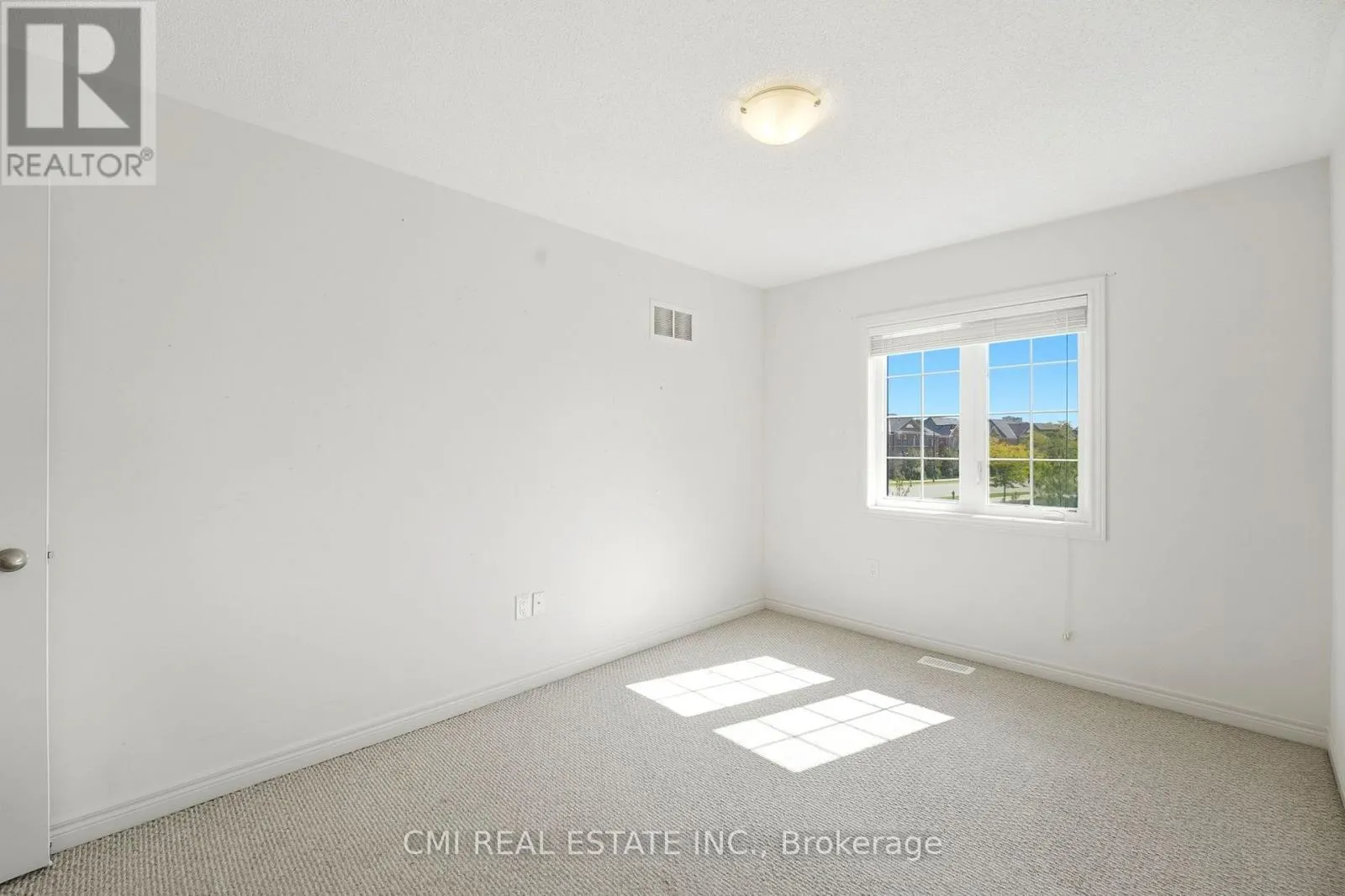 7 DUFAY ROAD