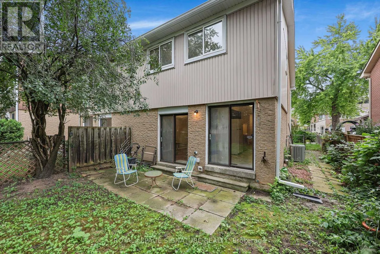 5950 CHIDHAM CRESCENT