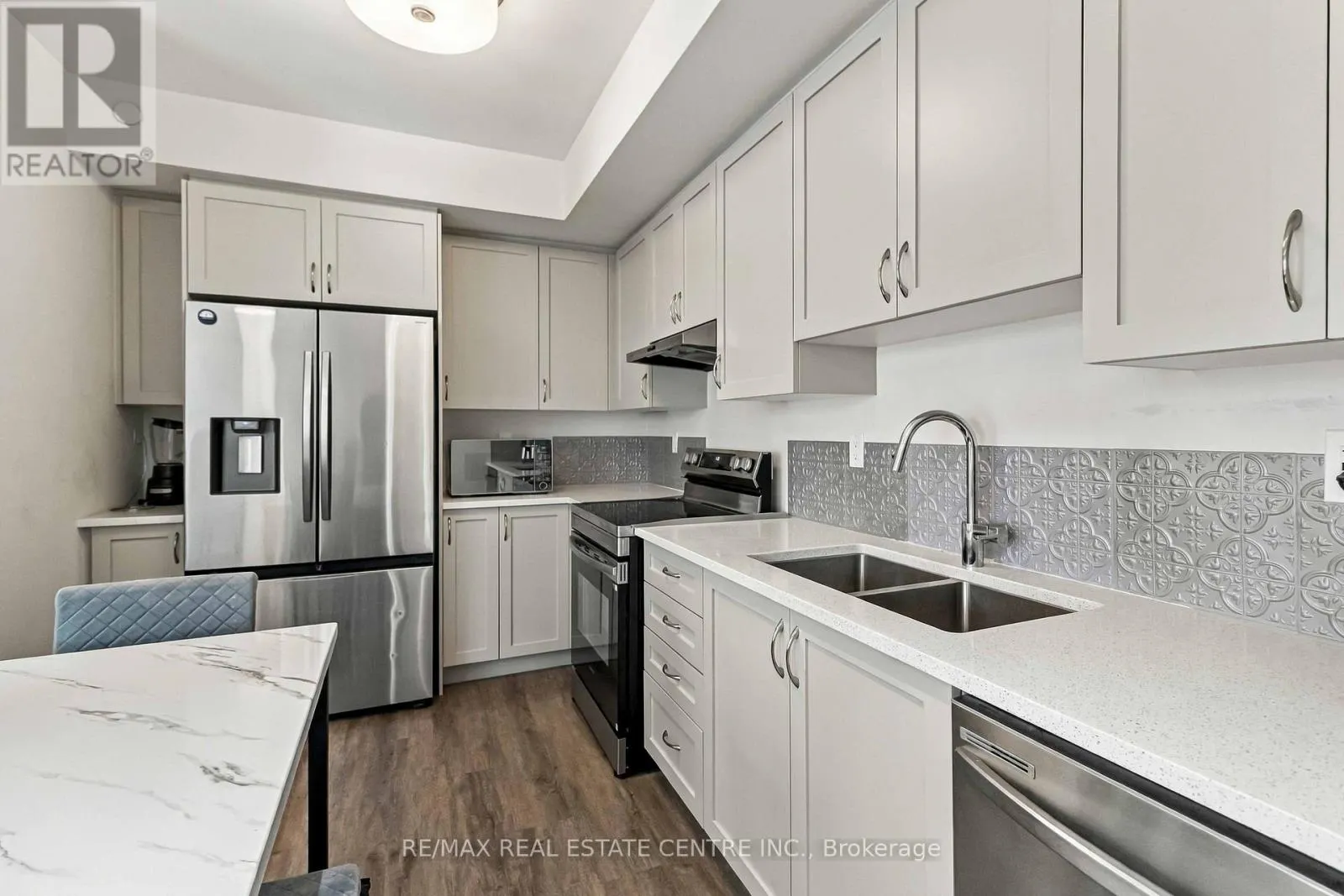 31 - 35 FIELDRIDGE CRESCENT UNIT CRESCENT