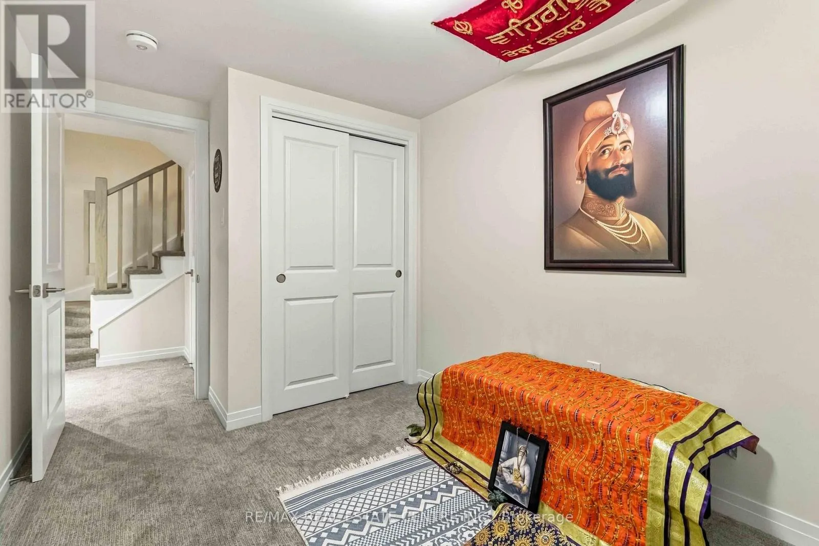 31 - 35 FIELDRIDGE CRESCENT UNIT CRESCENT