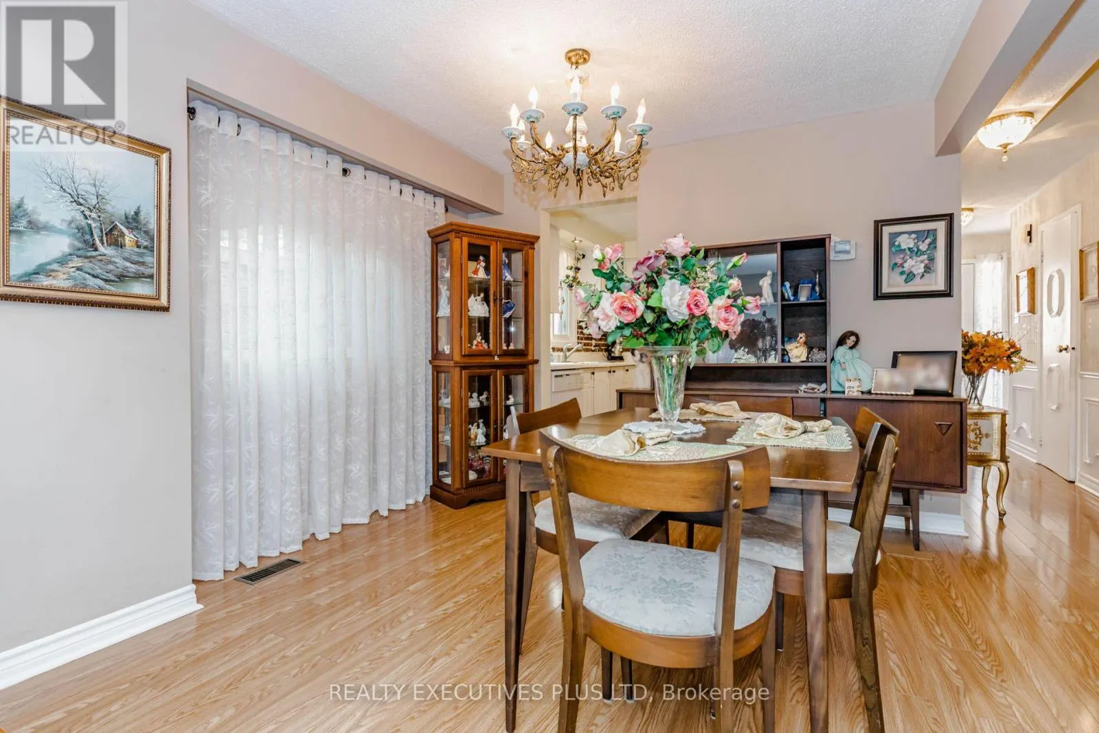 15 MANGROVE ROAD