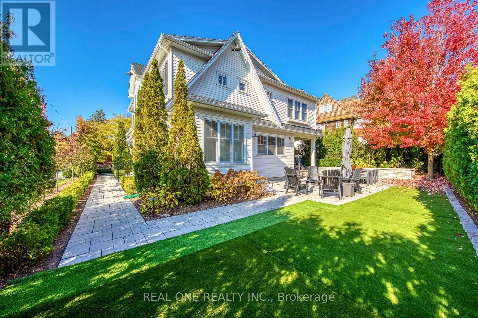 129 WATSON AVENUE