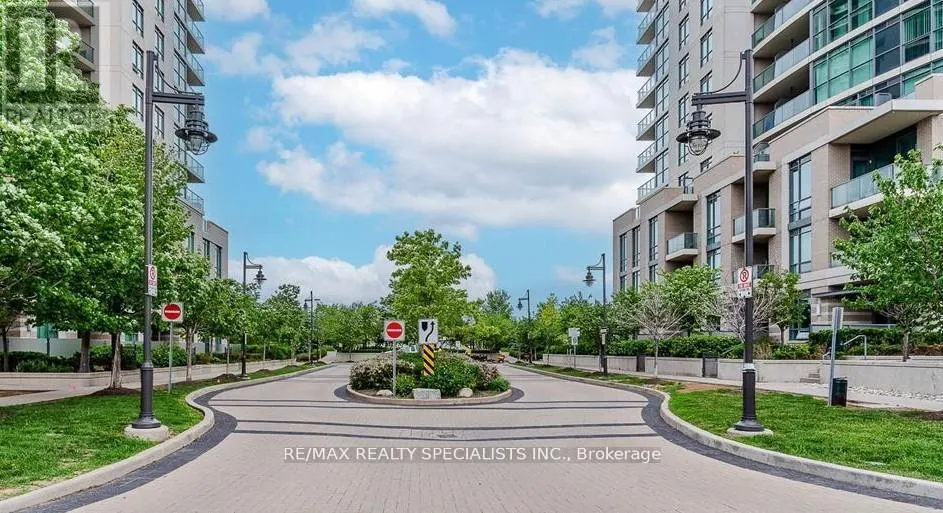 1205 - 215 SHERWAY GARDENS ROAD