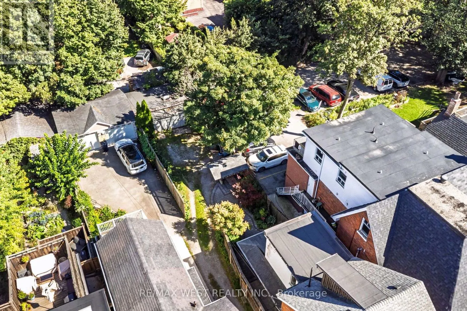 195 DUNN AVENUE