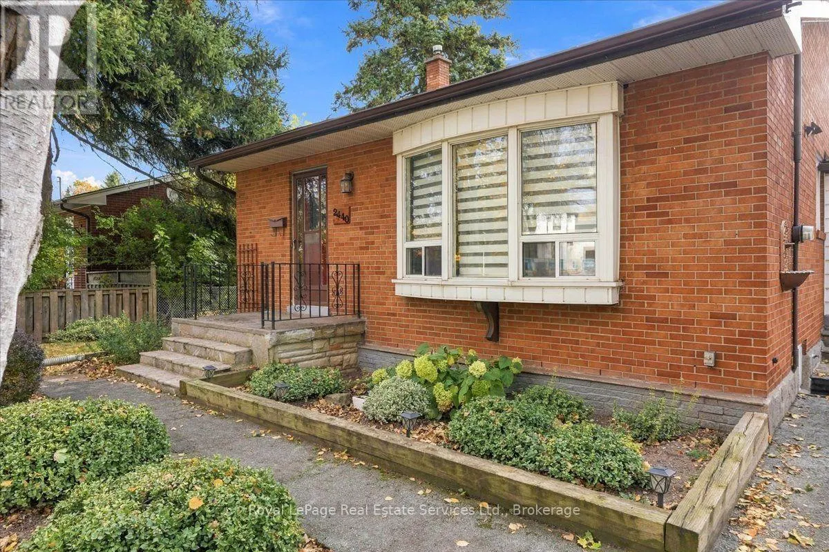 2440 REBECCA STREET