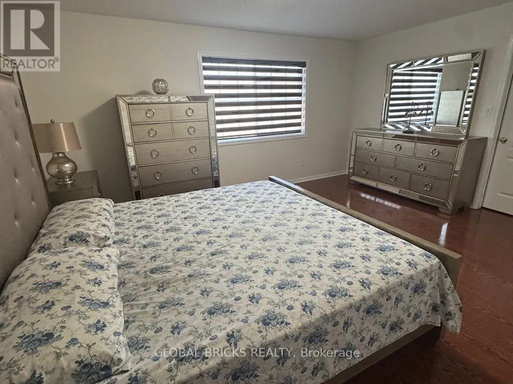42 BAYHAMPTON DRIVE