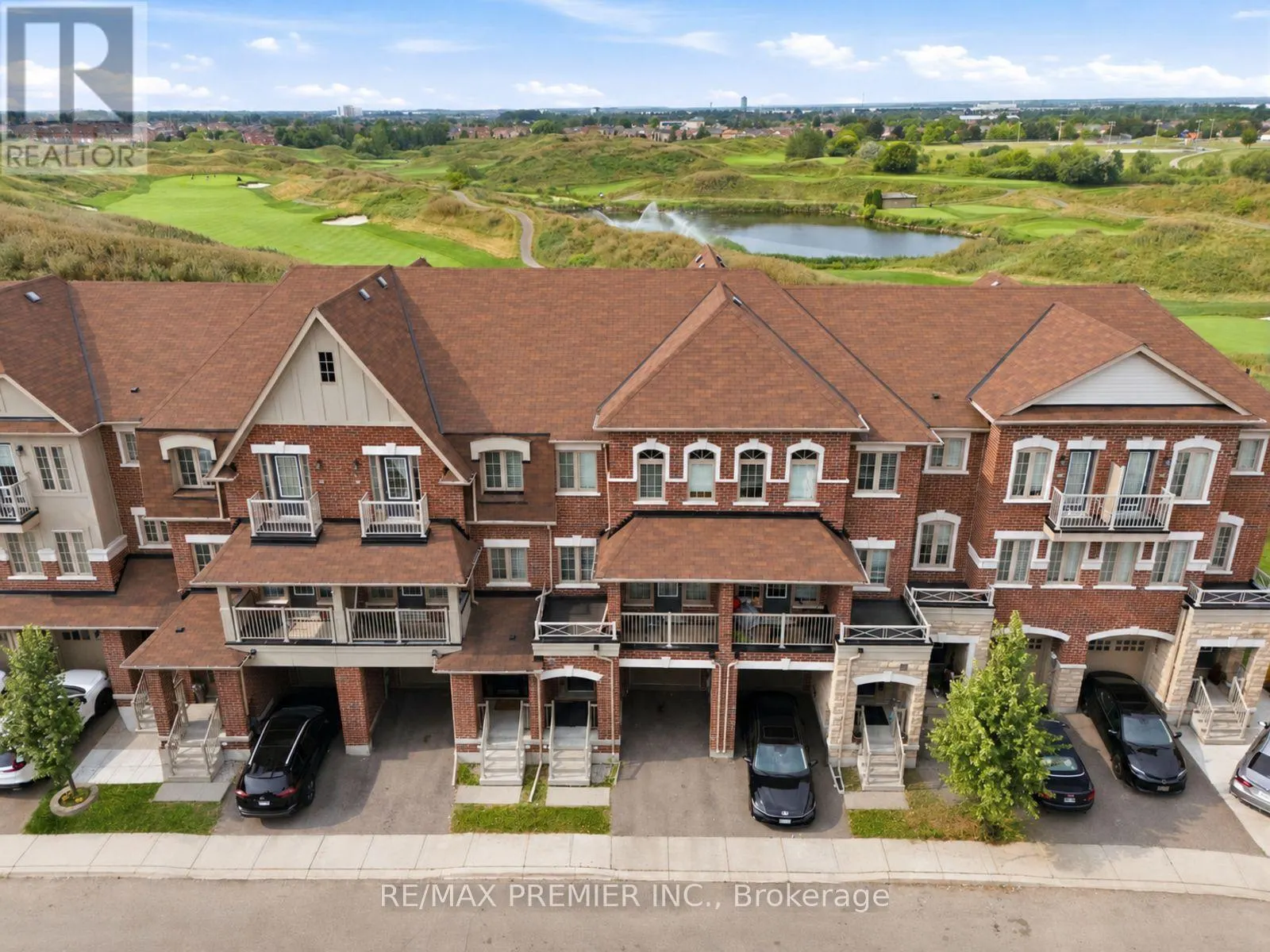 32 SHIFF CRESCENT