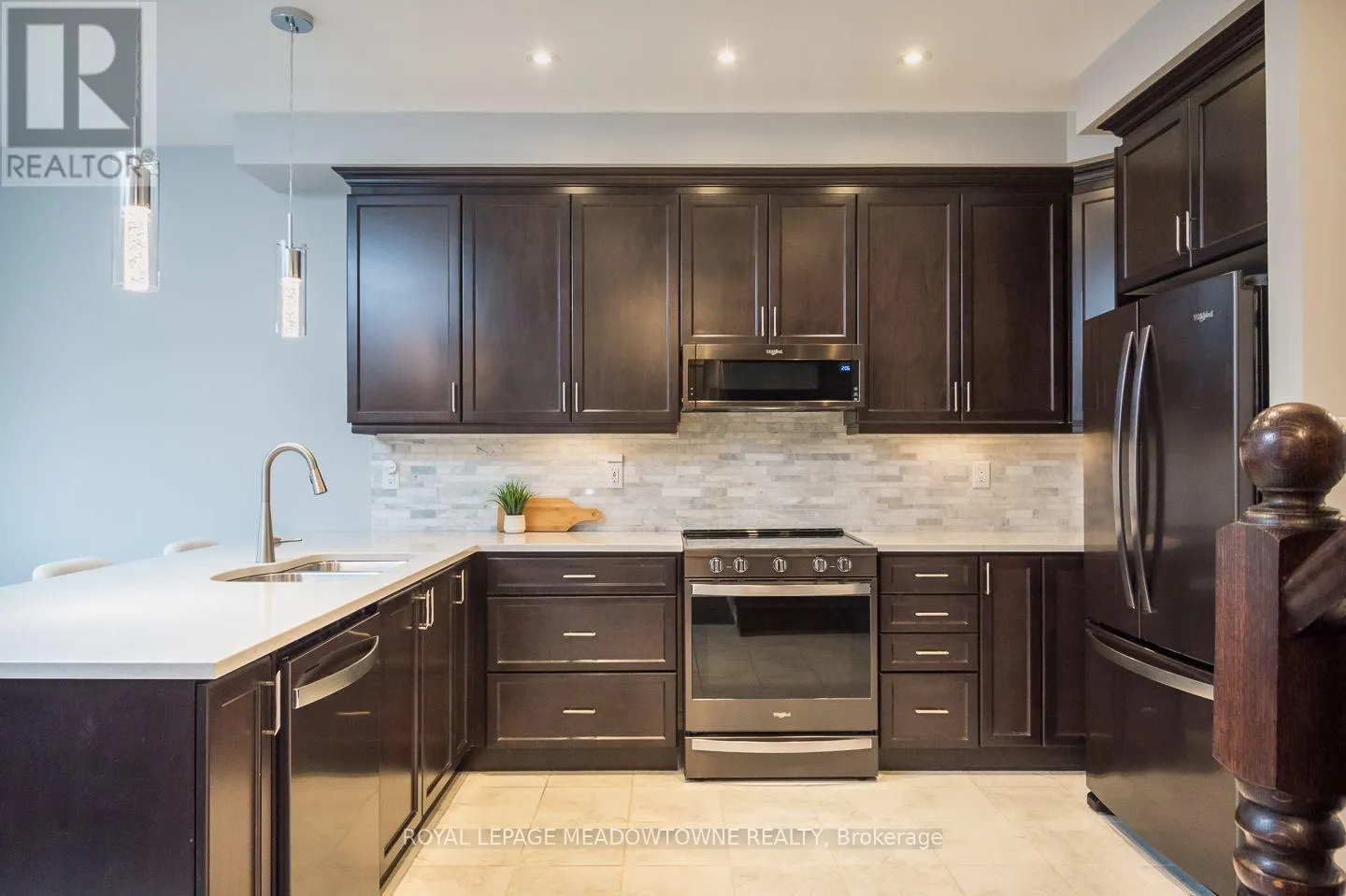 501 JUNEBERRY COURT