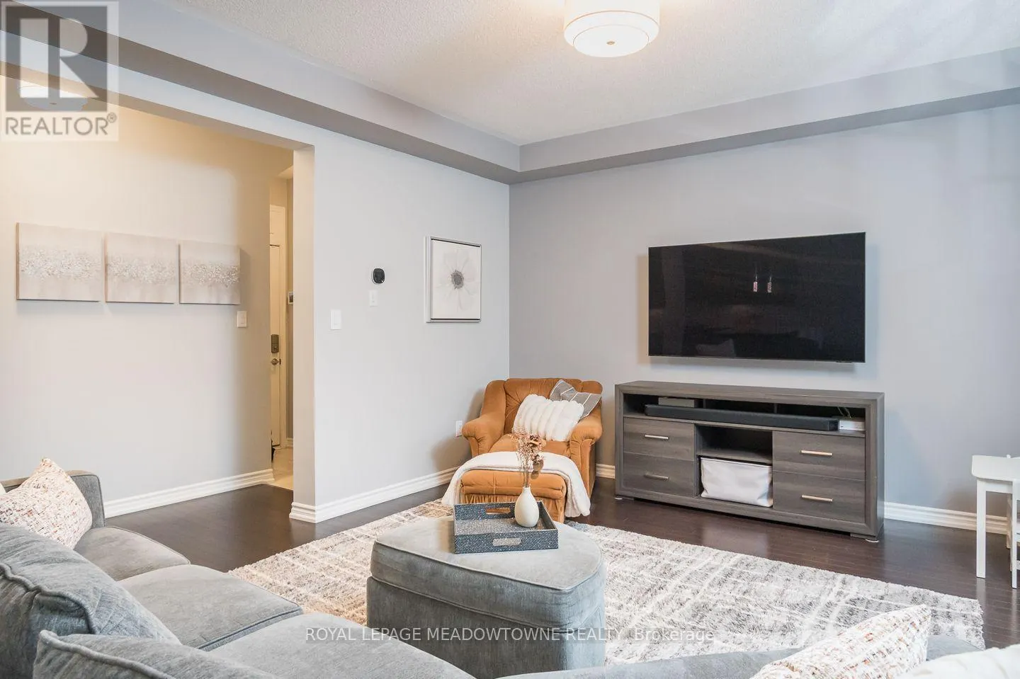501 JUNEBERRY COURT