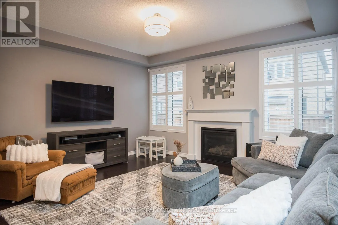 501 JUNEBERRY COURT