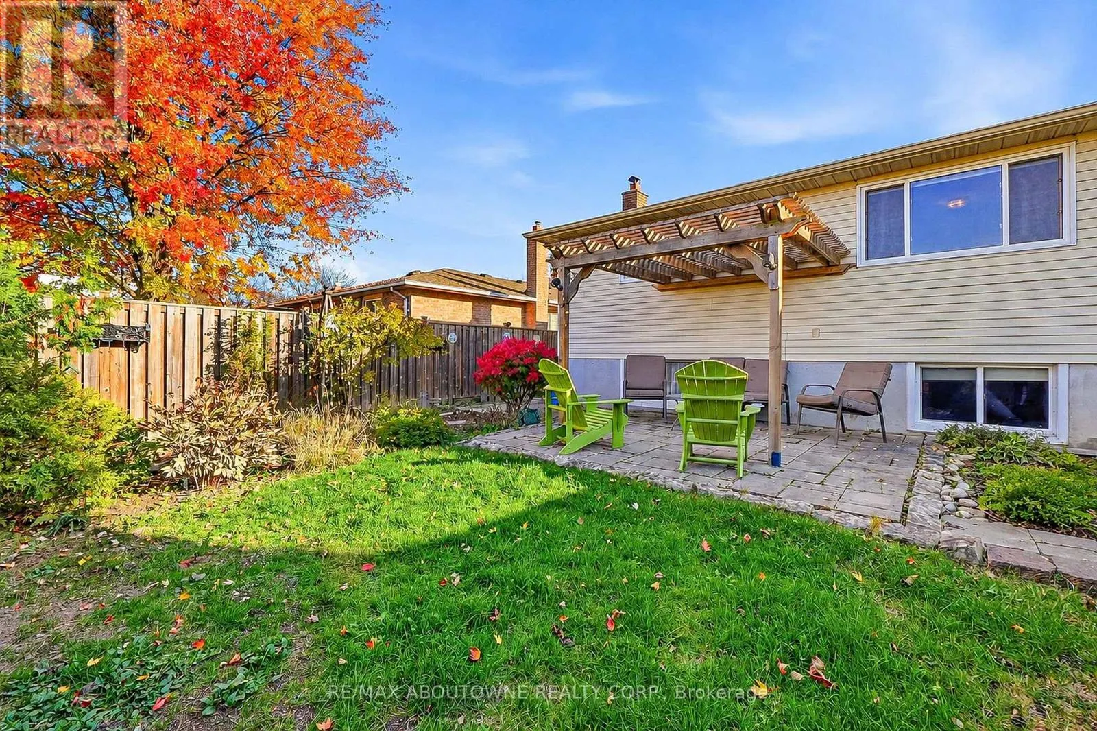 836 COULSON AVENUE