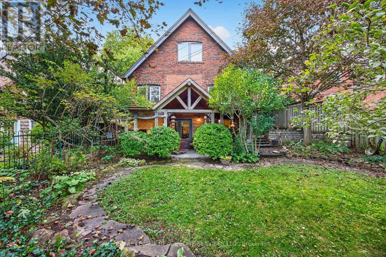 27 VERBENA AVENUE