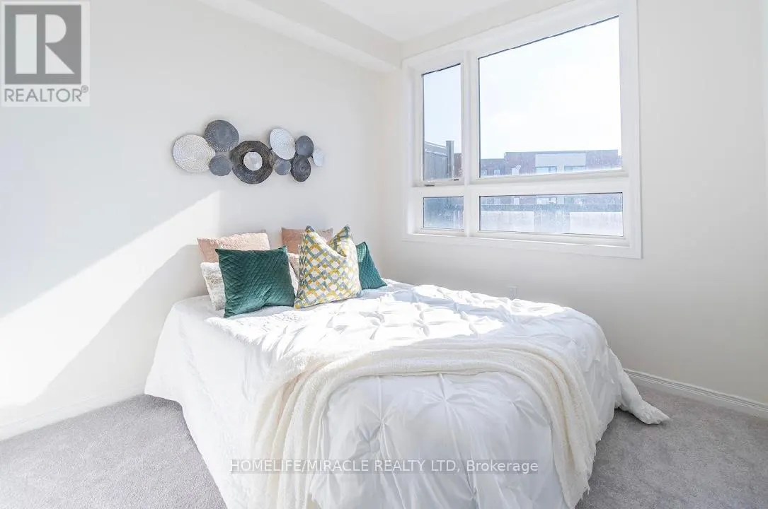 2 - 26 HUMBERWOOD BOULEVARD