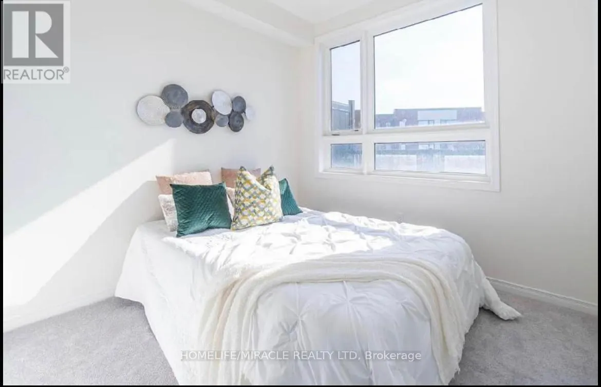 2 - 26 HUMBERWOOD BOULEVARD