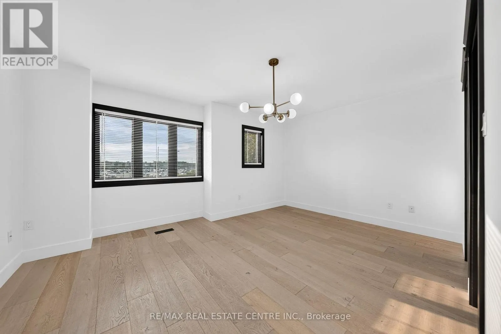 50 - 5090 FAIRVIEW STREET