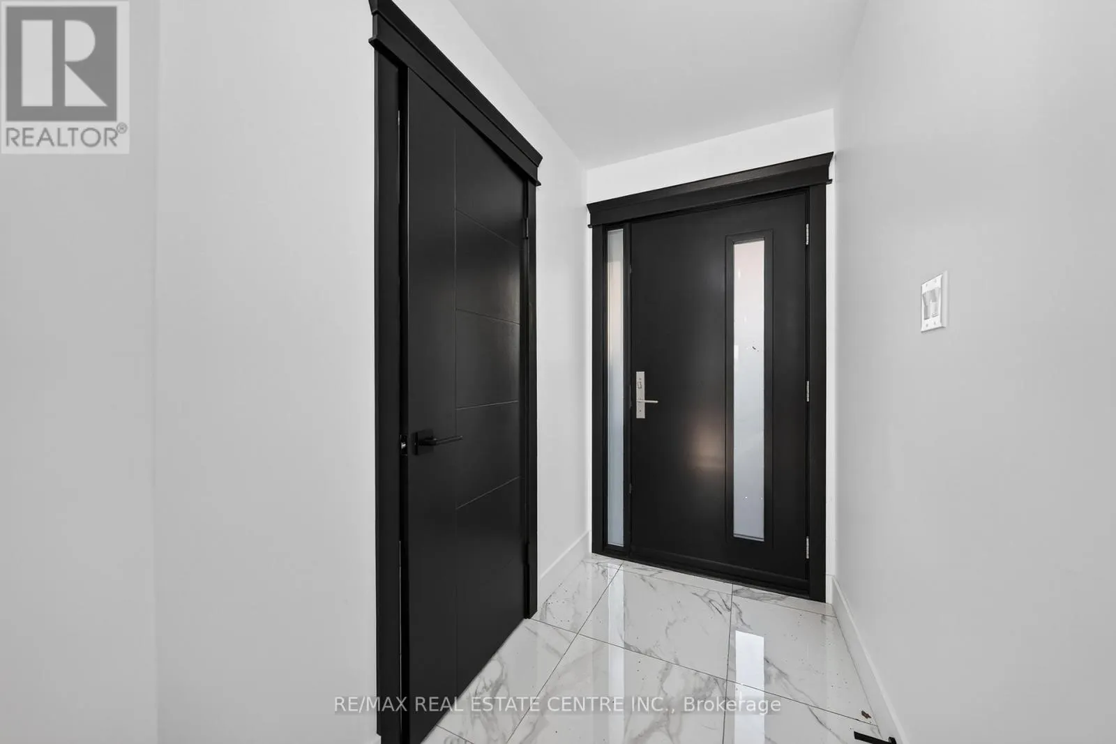 50 - 5090 FAIRVIEW STREET