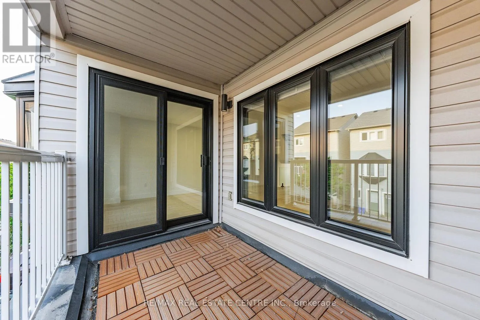50 - 5090 FAIRVIEW STREET