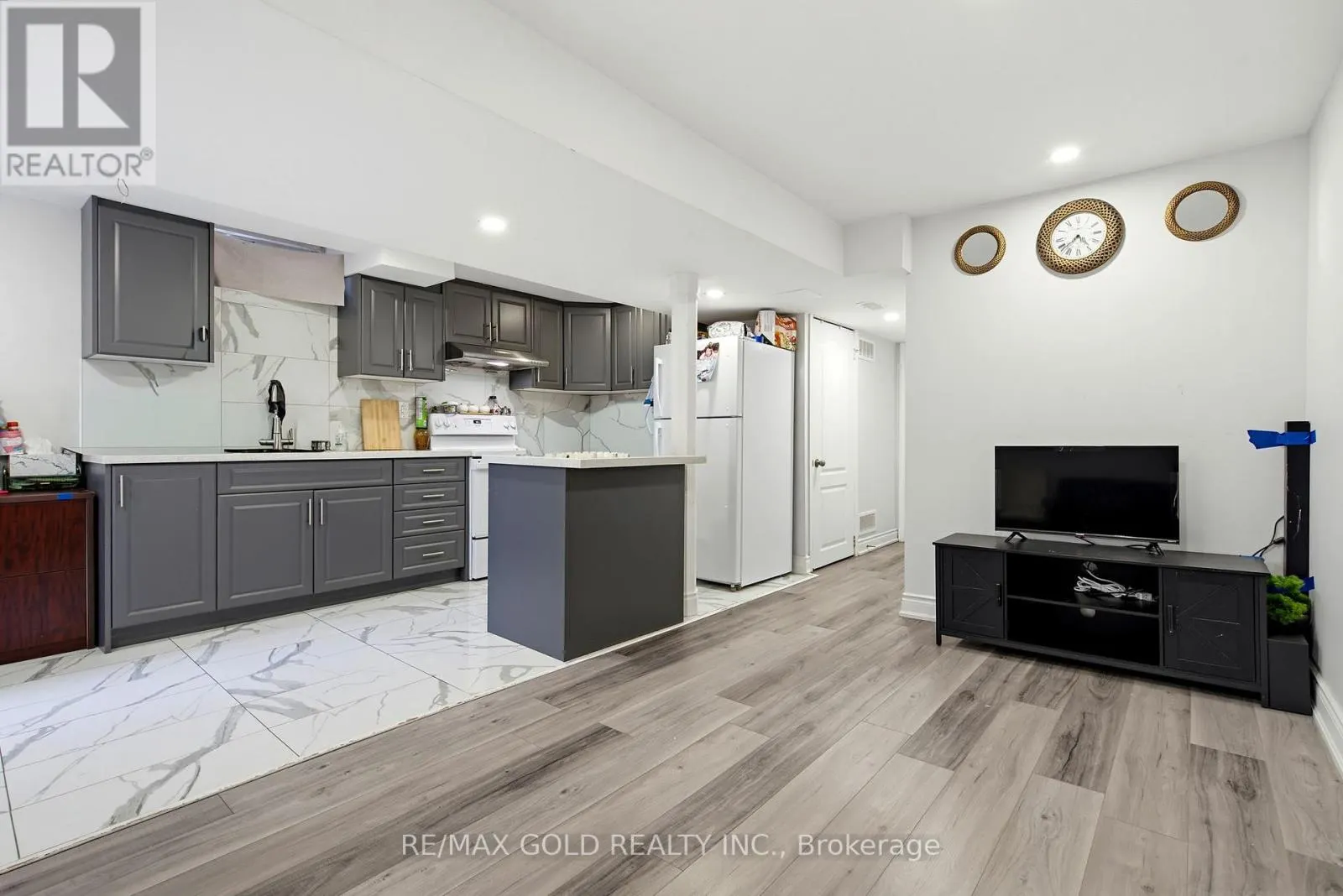 34 COTTONGRASS LANE