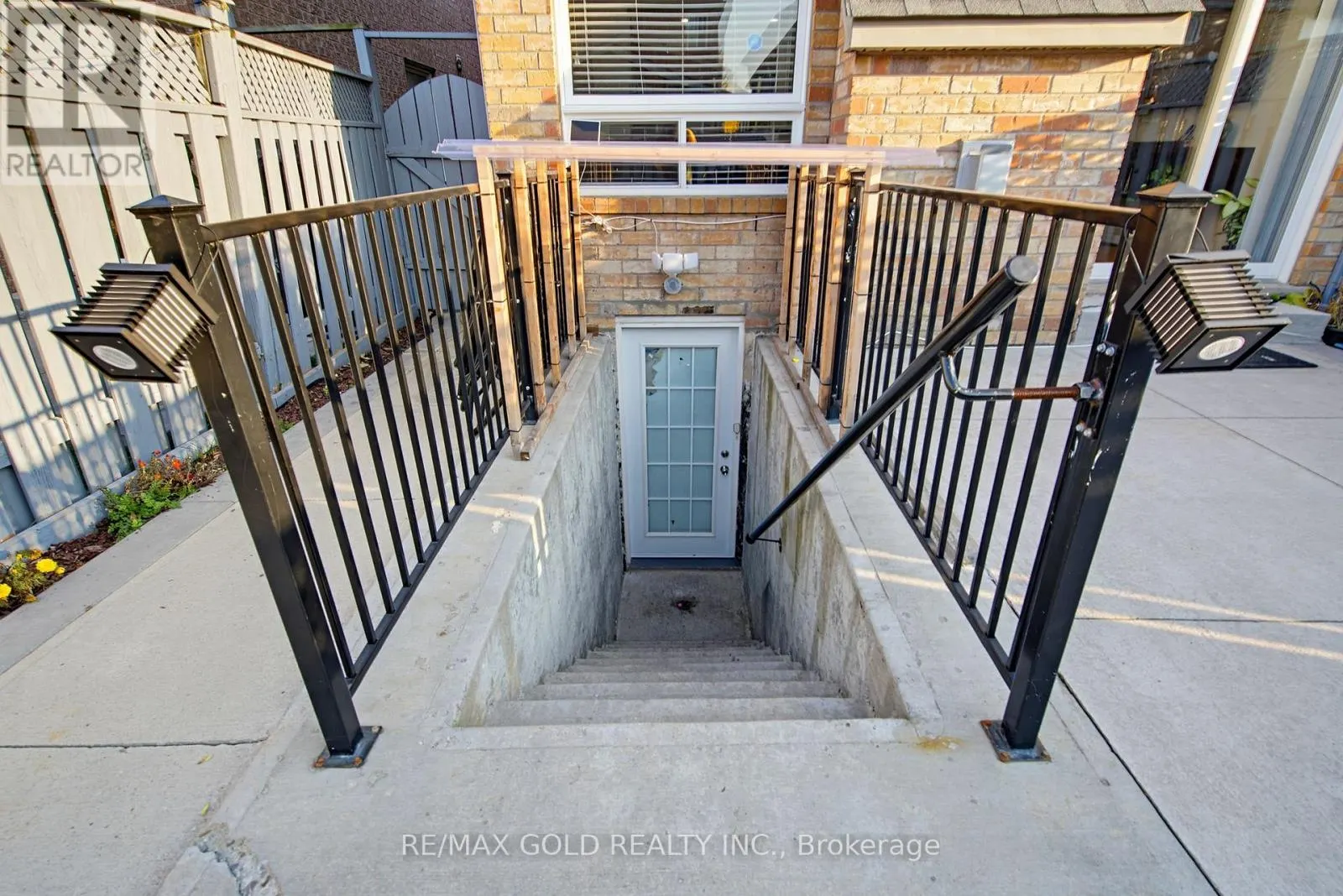 34 COTTONGRASS LANE