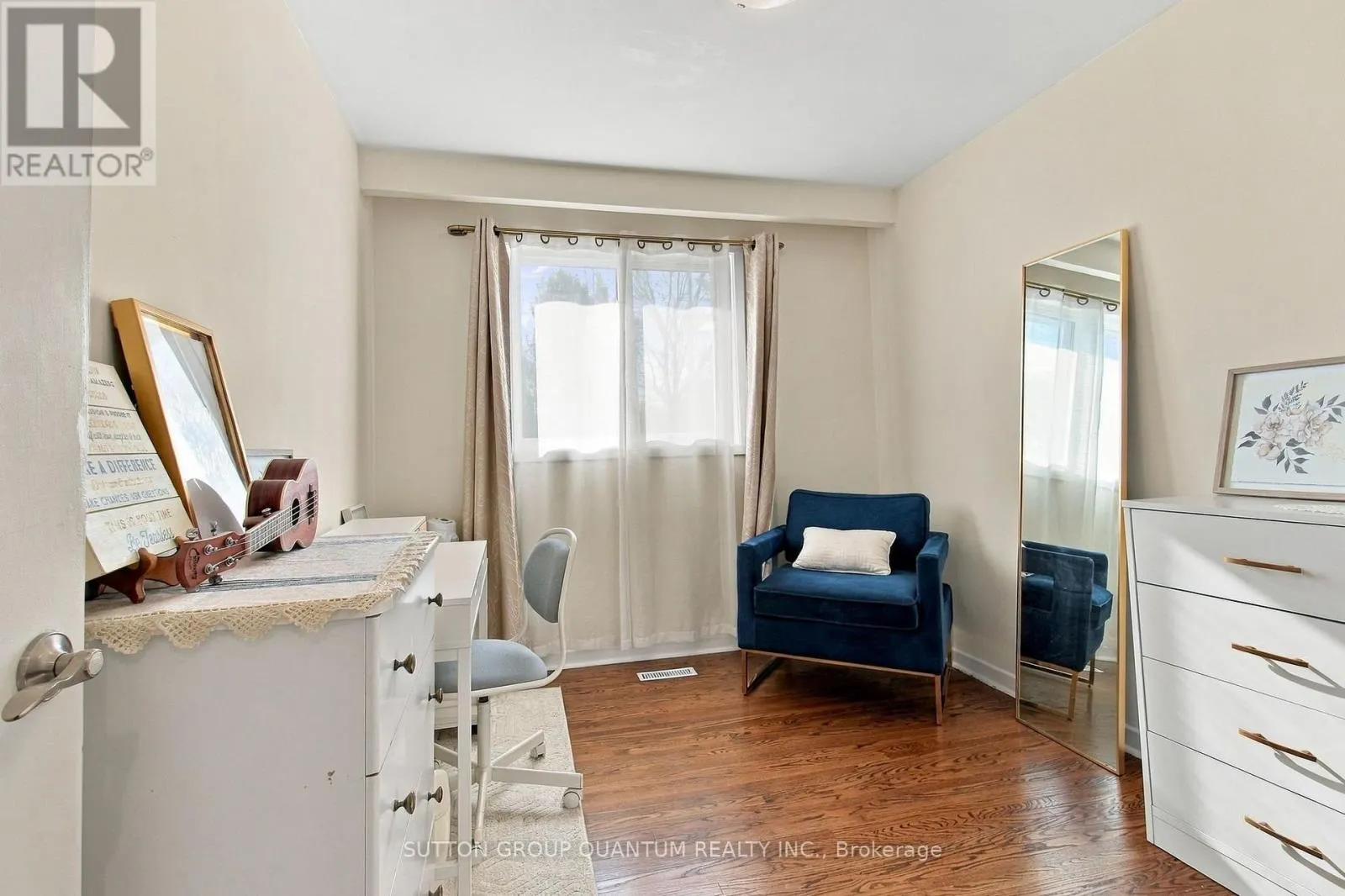 1259 FAIRDALE DRIVE