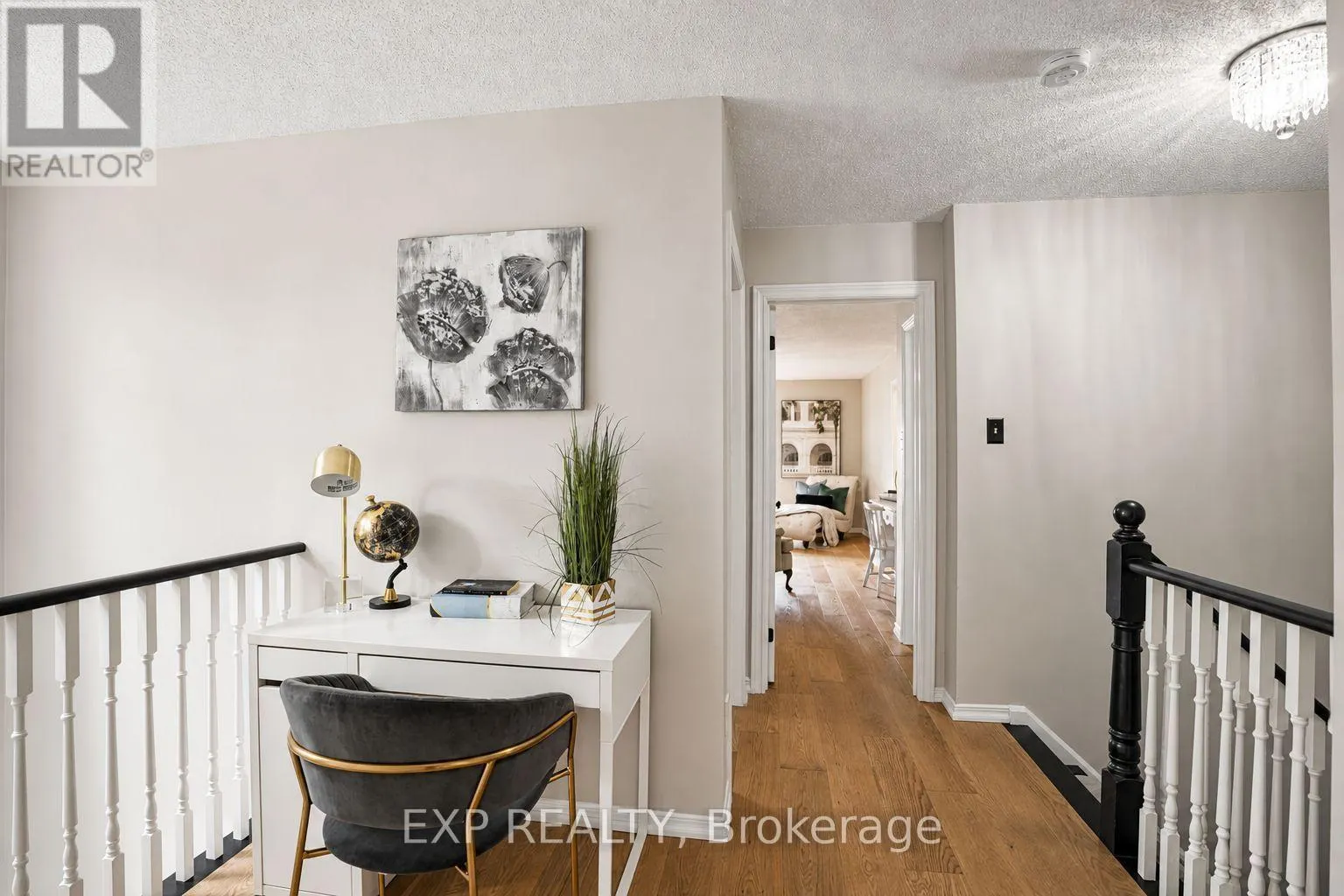 7 - 2006 GLENADA CRESCENT