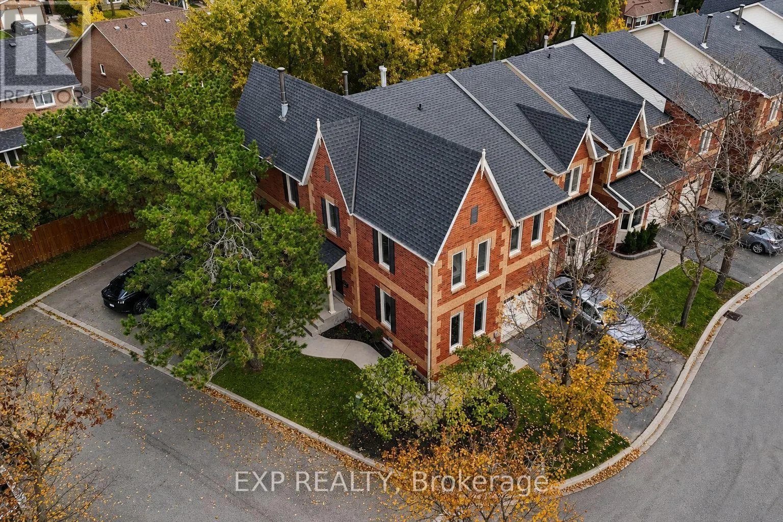 7 - 2006 GLENADA CRESCENT