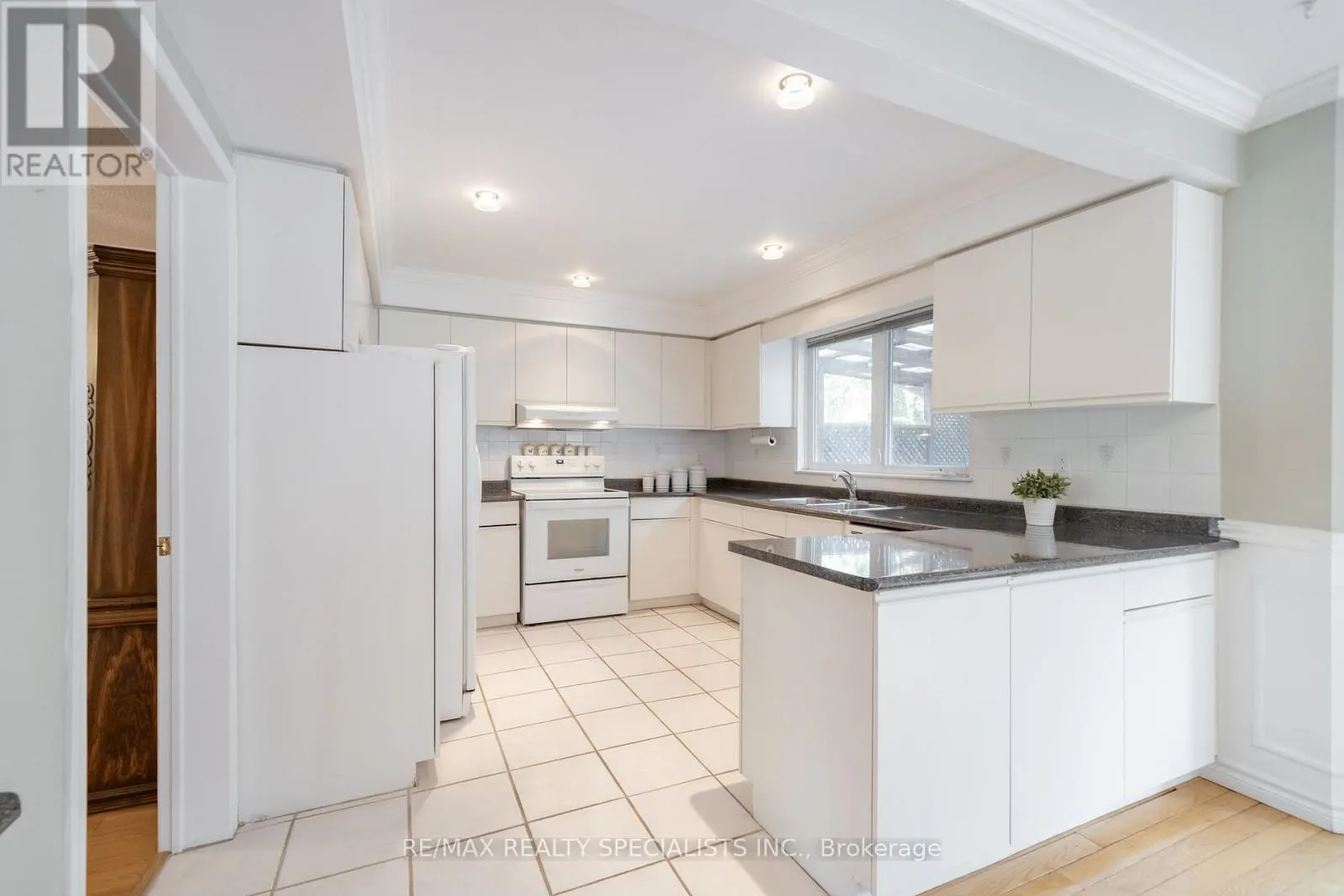 1311 GREENRIDGE CIRCLE