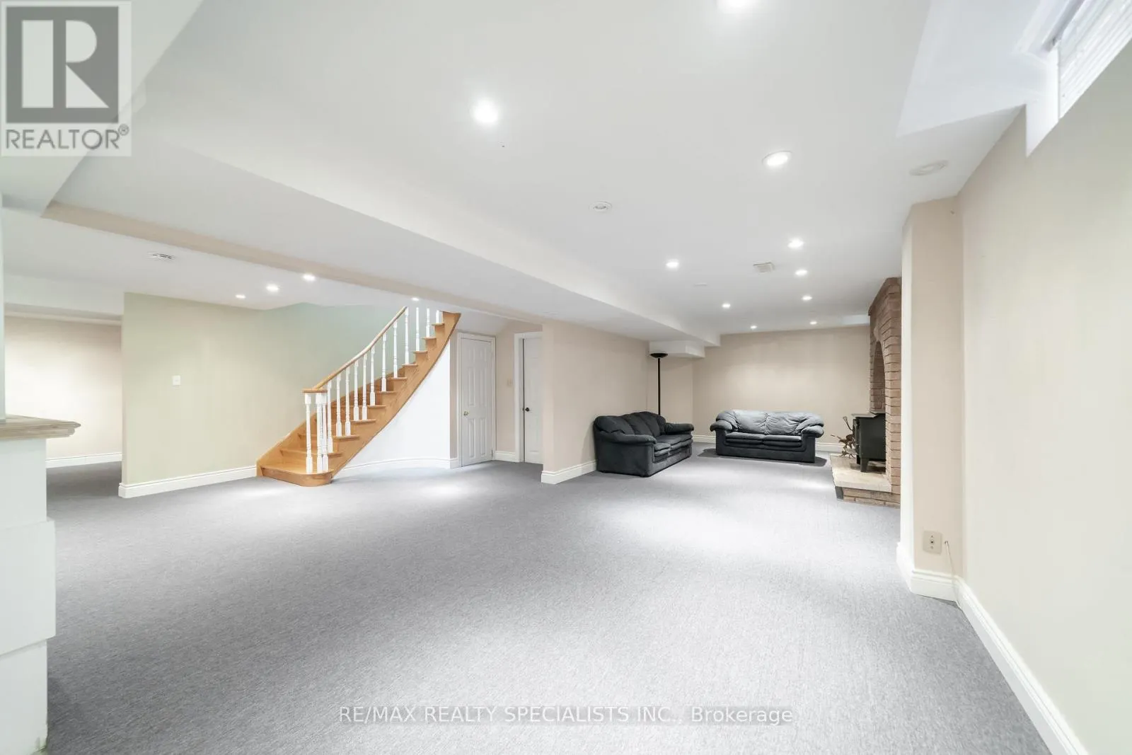 1311 GREENRIDGE CIRCLE