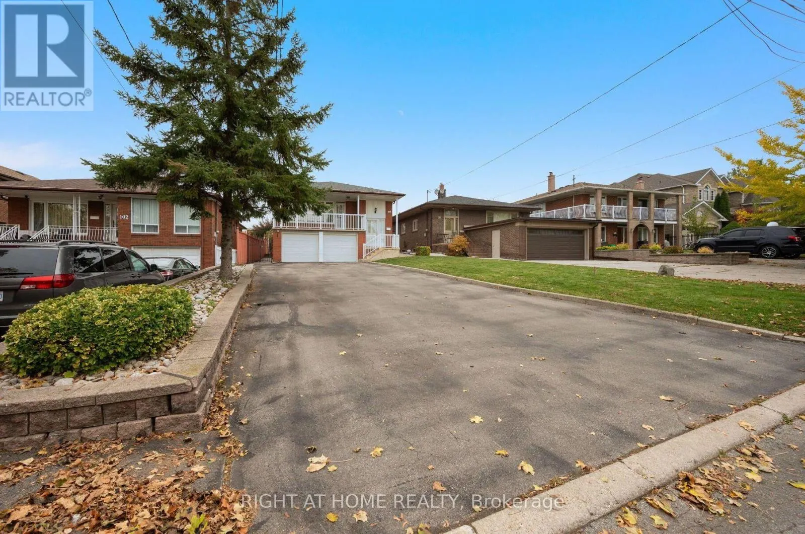 100 GRACEFIELD AVENUE