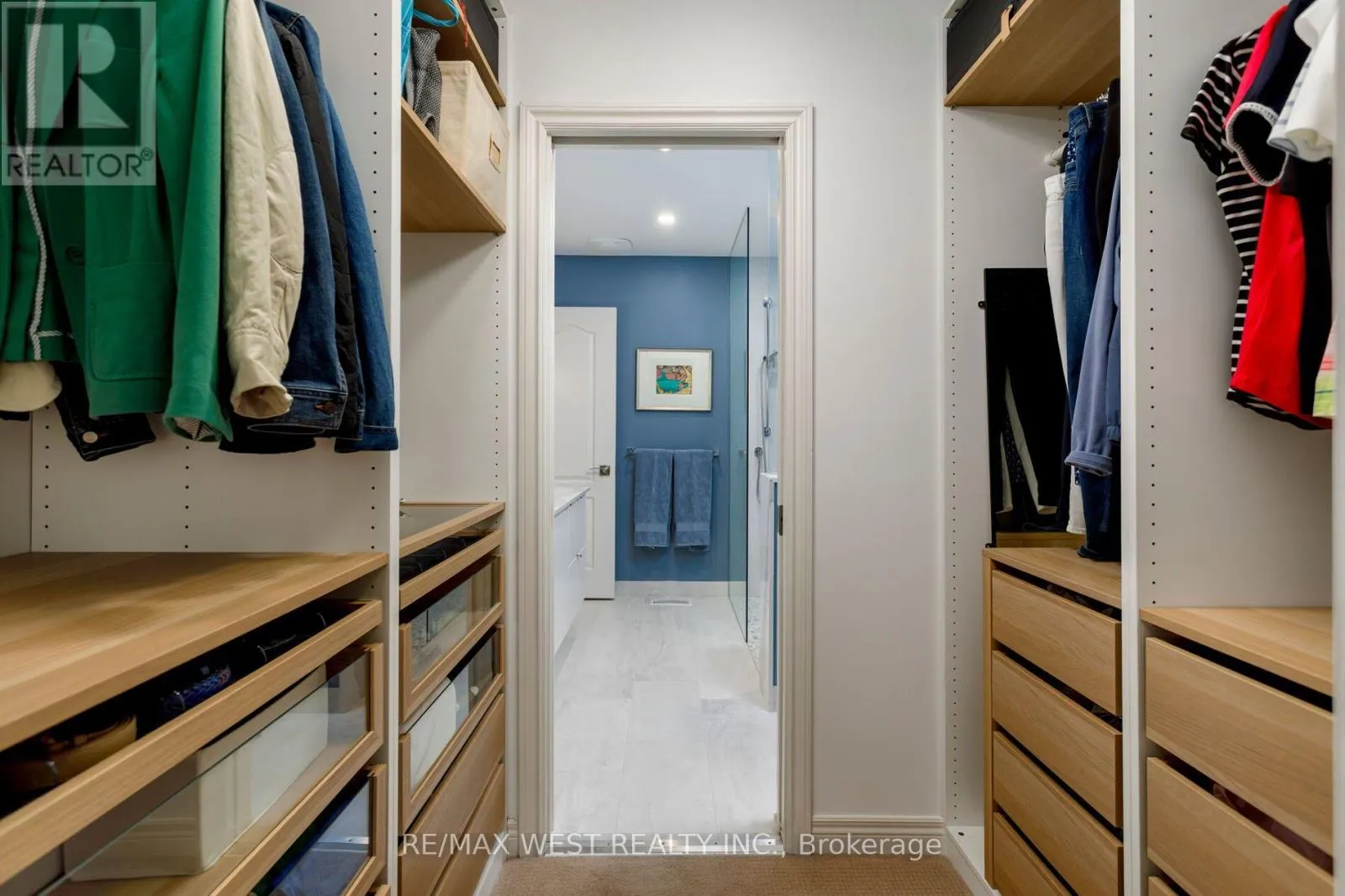 3 - 175 GRAND AVENUE
