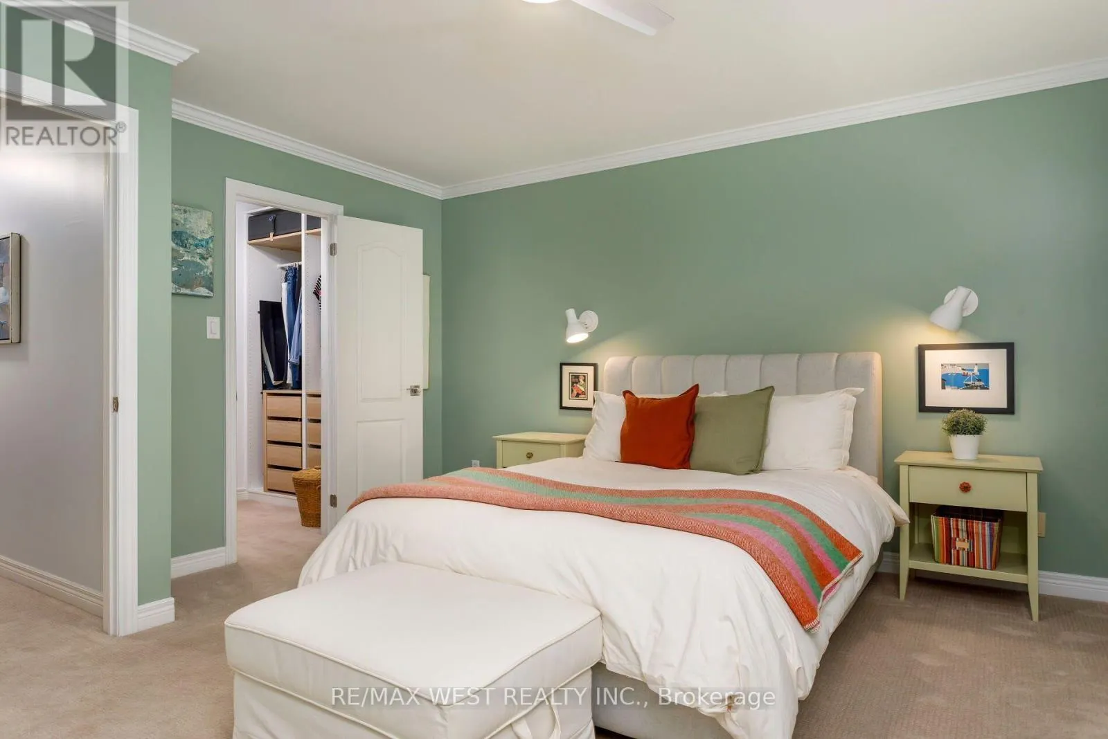 3 - 175 GRAND AVENUE