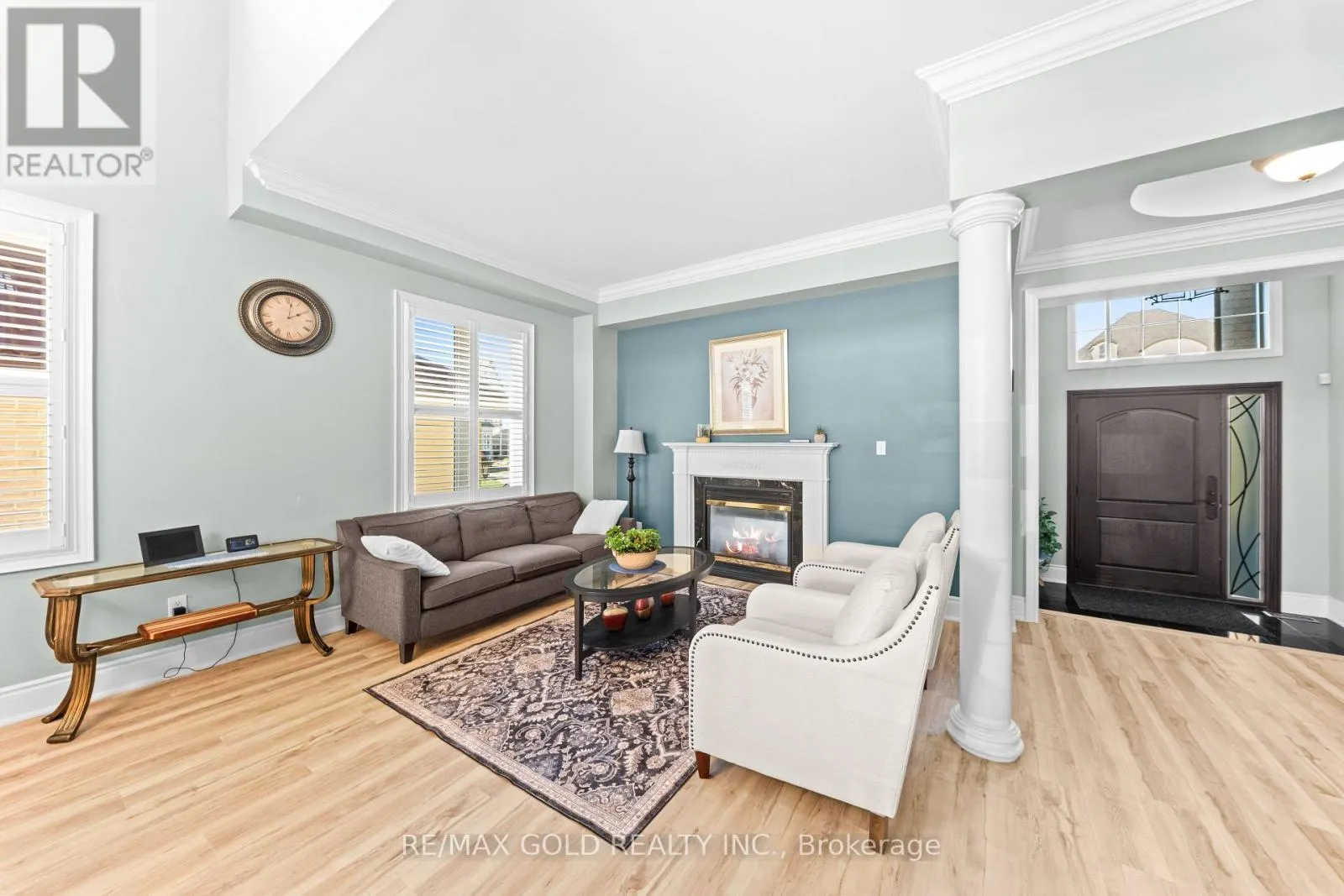 6 PASADENA AVENUE