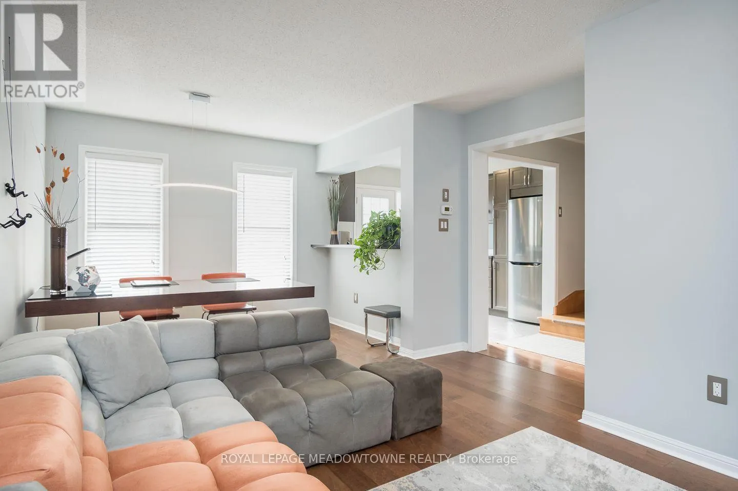 219 SEPTIMUS HEIGHTS