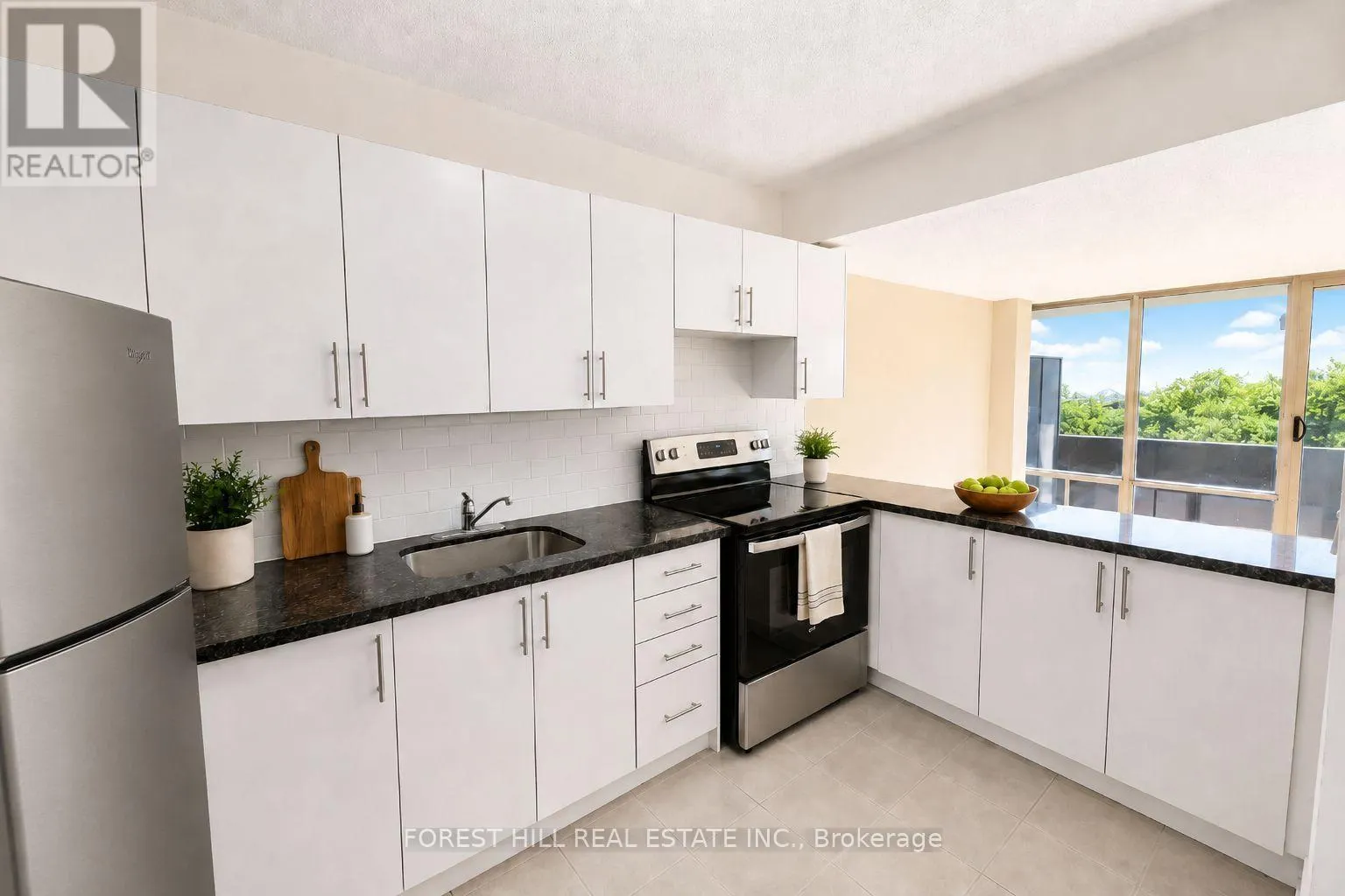1814 - 35 FOUNTAINHEAD ROAD