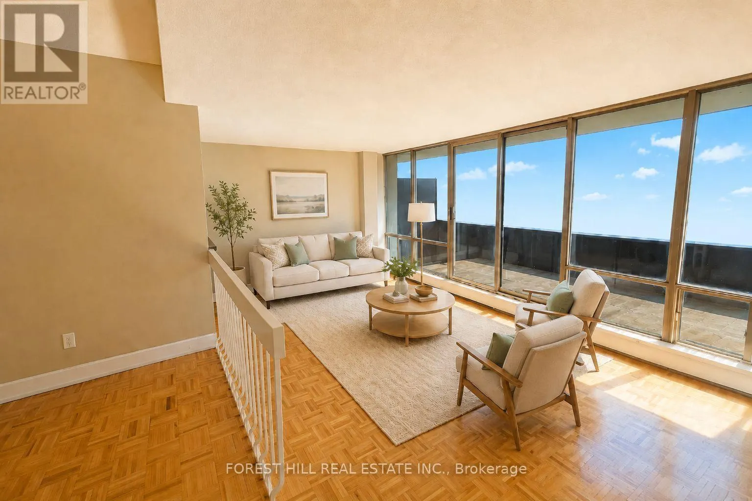 1814 - 35 FOUNTAINHEAD ROAD
