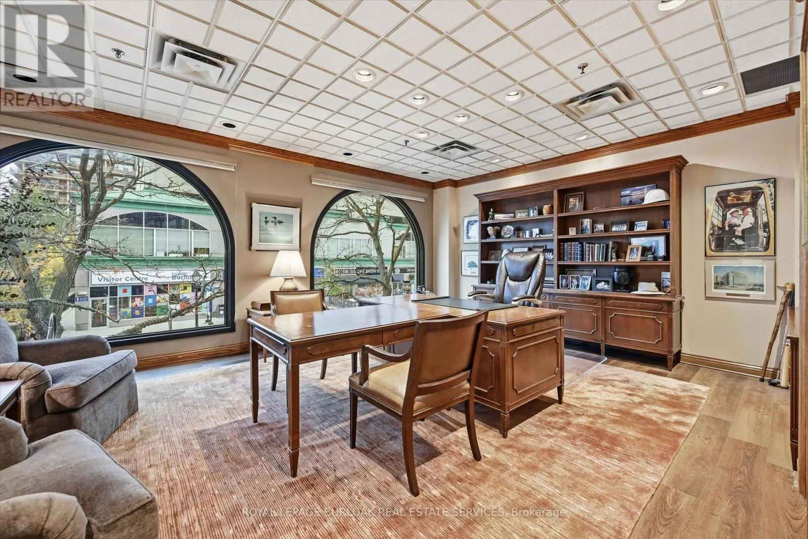 201N - 1455 LAKESHORE ROAD