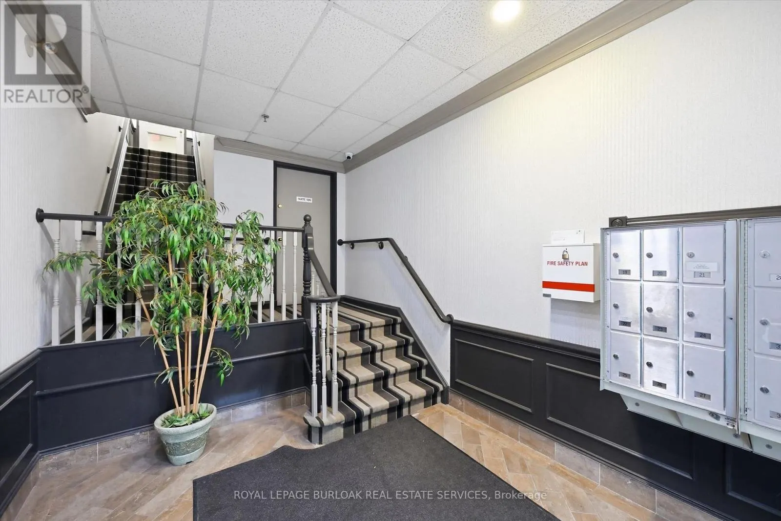 201N - 1455 LAKESHORE ROAD