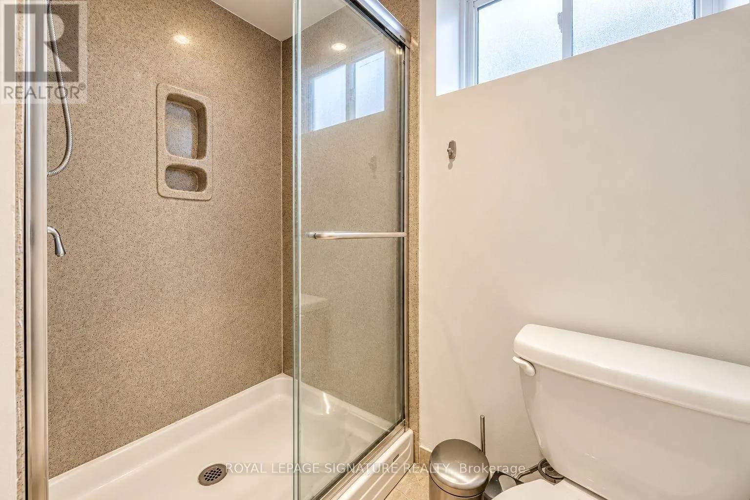 2344 REDFERN ROAD